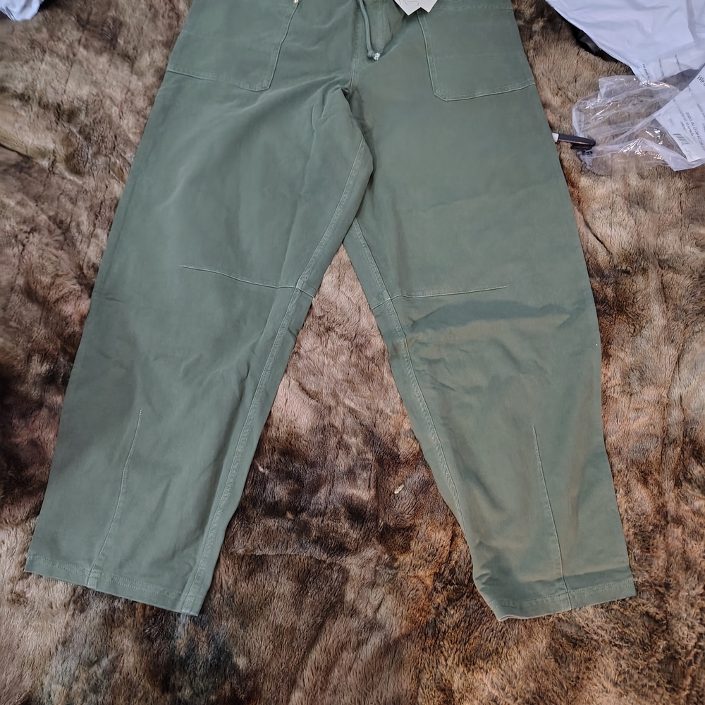 Grey State Sage Pants - Picture 5 of 5